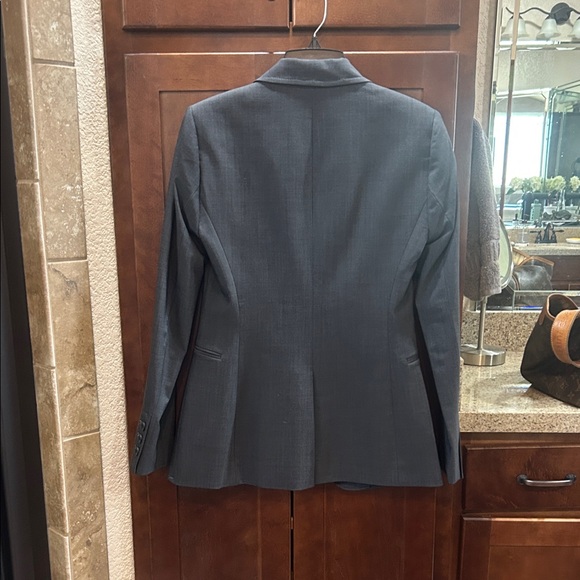 Women’s Classic Gray Suit - Picture 3 of 5